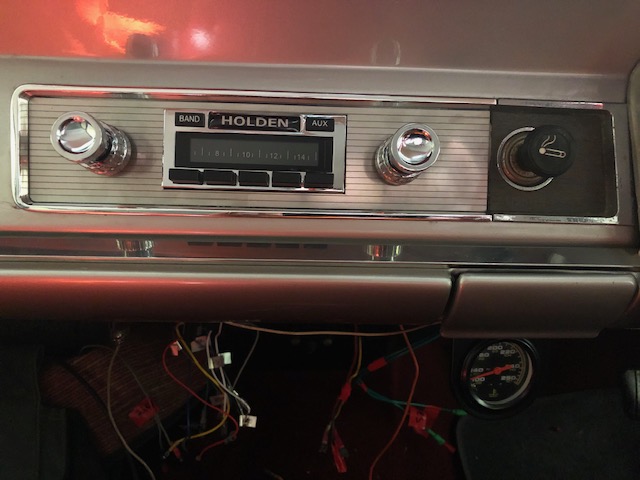 Radio in place.JPG