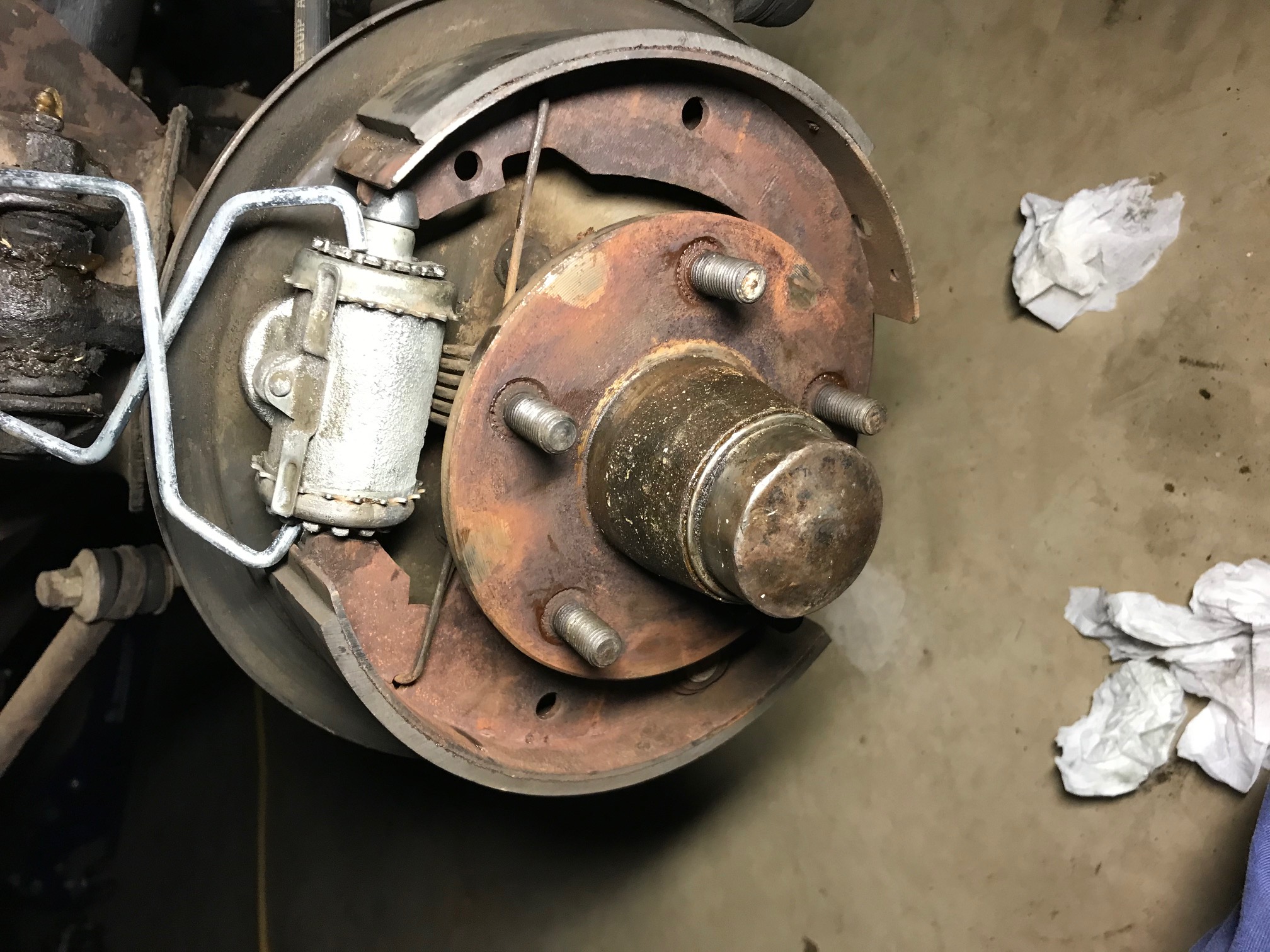 cylinder clamp.jpg