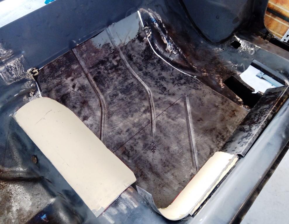 Seat well2.jpg