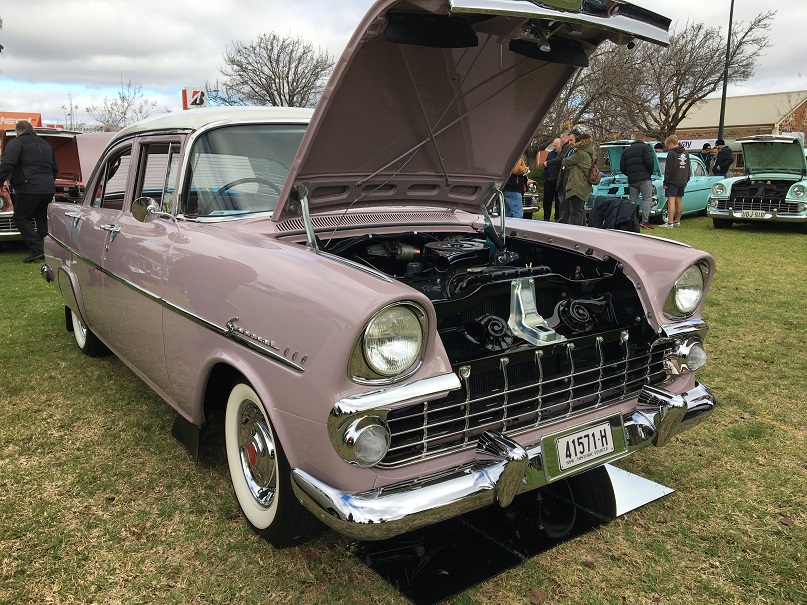 Best Original Engine Bay.JPG