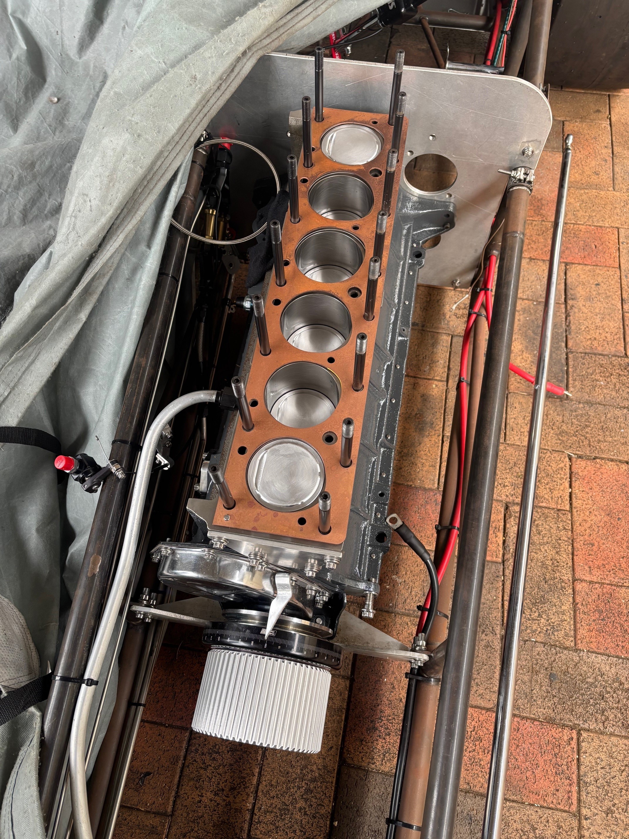 head gasket in place.jpg