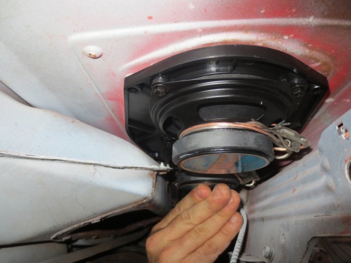 front custautosound duel speaker fitting internal.jpg