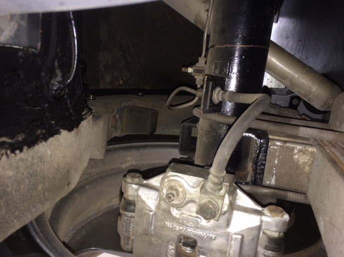 Lowering blocks to lower and clear calipers
