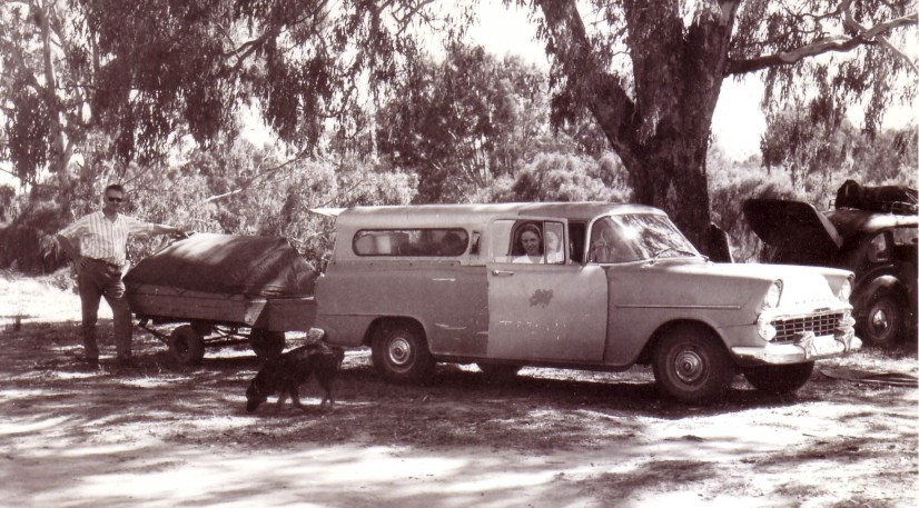 Up at Echuca 1967.jpg