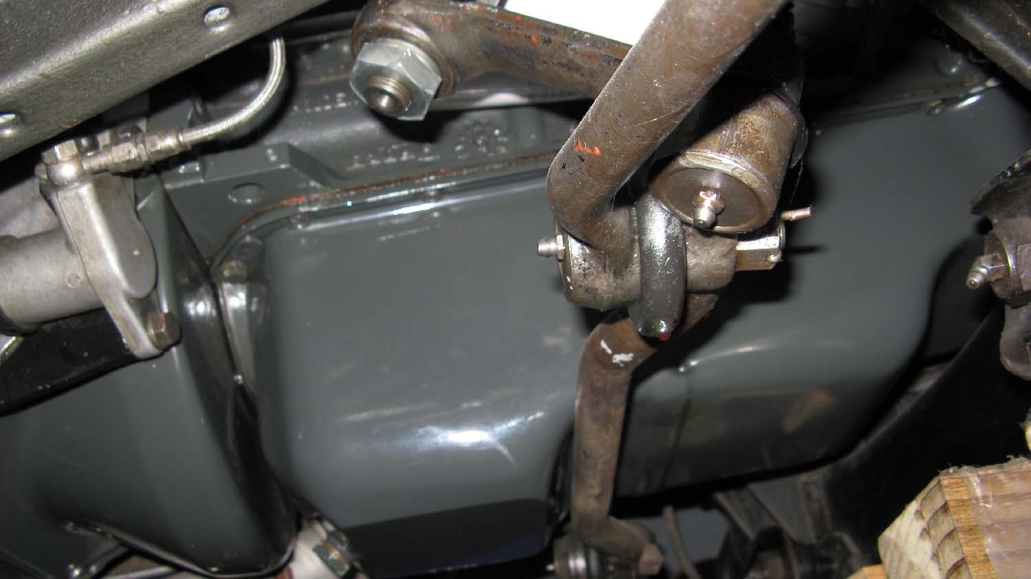 004 sump lh lock mail.jpg